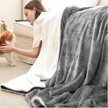 Sherpa Fleece Blankets King Size for Bed - Thick and Warm Blanket for Winter, Soft Fuzzy Plush King Blanket for All Seasons, Grey, 108x90 Inches