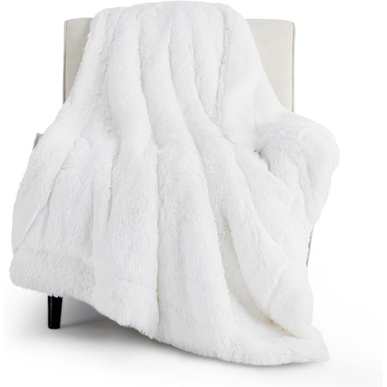 Soft White Throw Blanket for Couch, Fluffy White Blankets Fuzzy Fleece Blanket for Sofa Chair, Cozy Sherpa Faux Fur Blanket, White Decor Christmas Blanket White Gifts for Women, Girls, 50x60