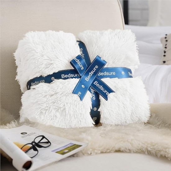 Soft White Throw Blanket for Couch, Fluffy White Blankets Fuzzy Fleece Blanket for Sofa Chair, Cozy Sherpa Faux Fur Blanket, White Decor Christmas Blanket White Gifts for Women, Girls, 50x60