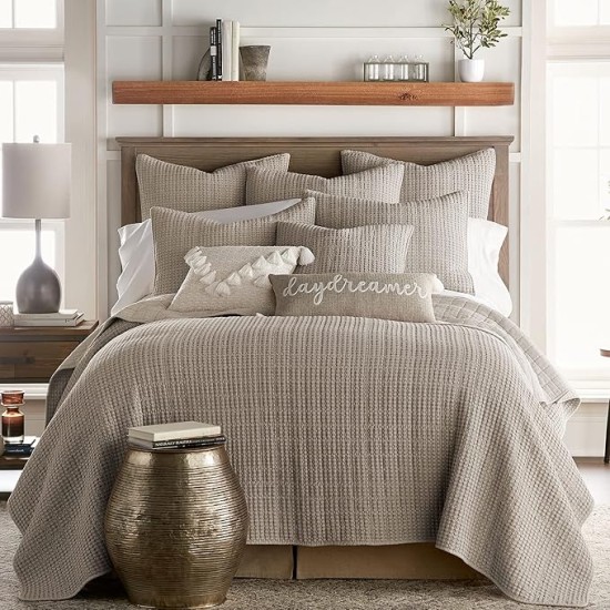- Mills Waffle - Full/Queen Quilt Set - Taupe Cotton Waffle - Quilt Size (88 x 92in.), Sham Size (26 x 20in.)