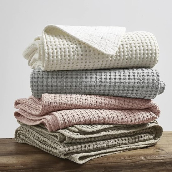 - Mills Waffle - Full/Queen Quilt Set - Taupe Cotton Waffle - Quilt Size (88 x 92in.), Sham Size (26 x 20in.)