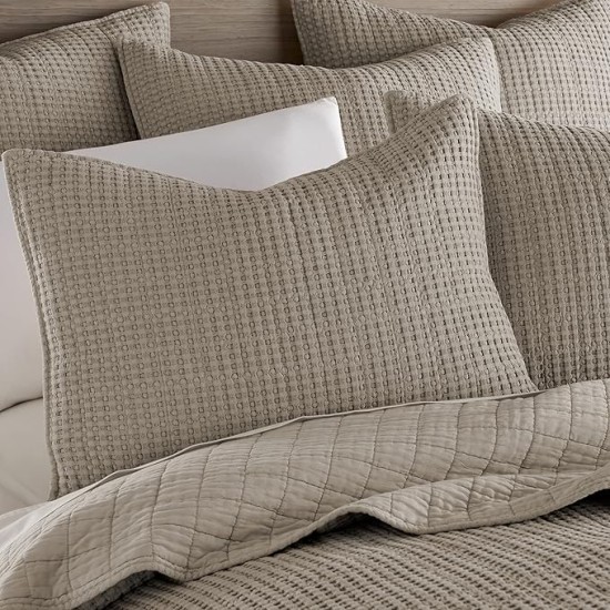 - Mills Waffle - Full/Queen Quilt Set - Taupe Cotton Waffle - Quilt Size (88 x 92in.), Sham Size (26 x 20in.)