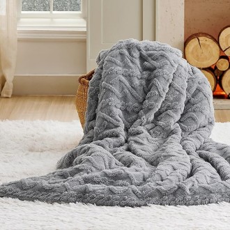 Sherpa Throw Blanket for Couch - Soft Fuzzy Cozy Blanket for Winter, Fleece Plush Thick Warm Christmas Blanket Gifts for Women, Grey, 50x60 Inches