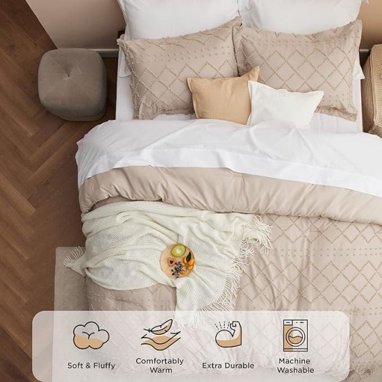 Queen Comforter Set - Warm Tan Boho Tufted Shabby Chic Bedding Comforter Set, 3 Pieces Vintage Farmhouse Bed Set for All Seasons, Fluffy Soft Bedding Set with 2 Pillow Shams