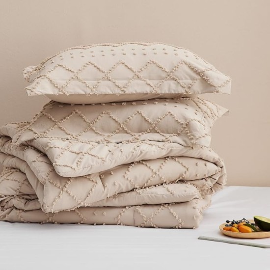 Queen Comforter Set - Warm Tan Boho Tufted Shabby Chic Bedding Comforter Set, 3 Pieces Vintage Farmhouse Bed Set for All Seasons, Fluffy Soft Bedding Set with 2 Pillow Shams