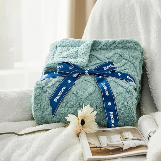 Sherpa Queen Size Blanket for Bed - Fuzzy Soft Cozy Blanket Queen Size, Fleece Thick Warm Blanket for Winter, Sage Green, 90x90 Inches
