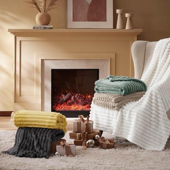 White Throw Blanket for Couch - Super Soft Cozy Blankets for Women, Cute Small Fleece Blanket for Girls, 50x60 Inches