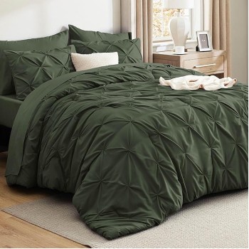 Queen Comforter Set Olive Green - Bed in a Bag Queen Size 7 Pieces, Pintuck Bedding Sets Gift for Christmas, Pinch Pleat Bed Set with Queen Size Comforter, Sheets, Pillowcases & Shams