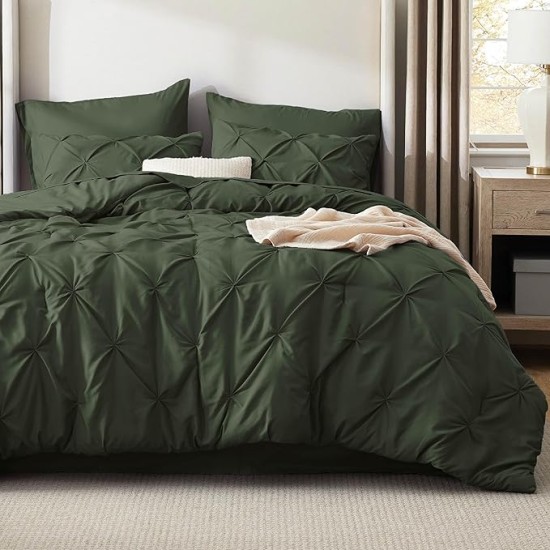 Queen Comforter Set Olive Green - Bed in a Bag Queen Size 7 Pieces, Pintuck Bedding Sets Gift for Christmas, Pinch Pleat Bed Set with Queen Size Comforter, Sheets, Pillowcases & Shams