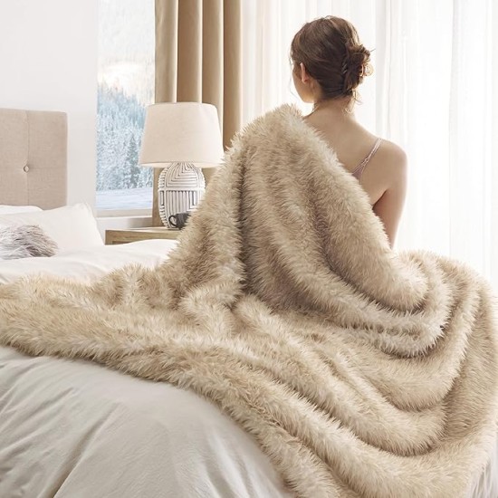 Faux Fur Blanket, Brown Soft and Fluffy Blanket, Fuzzy Cozy Plush Throw Blanket for Couch, Sofa and Bed, Thick and Warm Blanket, Christmas Blanket Gift for Women, 50x70 inches
