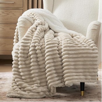 Sherpa Throw Blanket for Couch - Super Soft Cozy Blanket for Bed, Fleece Thick Warm Blanket for Winter, Plush Beige Throw Blanket Gifts for Women, 50x60 Inches
