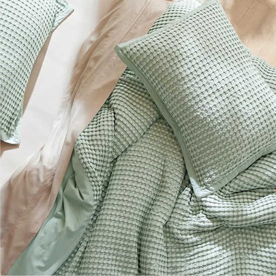 Waffle Duvet Cover Queen - Moisture-Wicking Cotton Blend Rayon Derived from Bamboo Duvet Cover Set for Hot Sleepers, Cooling Bedding Set with a Vintage Charm, 3 Pieces (Sage Green, 90"x90")