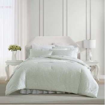 King Comforter Set, Breathable Bedding with Matching Shams, Vintage Cotton Floral Decor (Heirloom Ditzy Green, King)