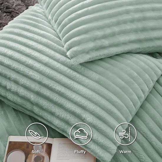 Fluffy Comforter Cover Set - Ultra Soft Plush Shaggy Duvet Cover Queen Size, Warm Flannel Fleece Bed Sets for Winter, 3 Pieces, 1 Duvet Cover+2 Pillowcases (Striped Pattern, Sage Green)