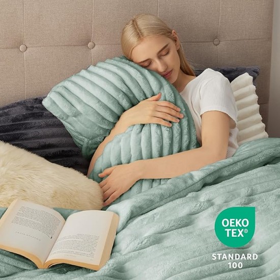 Fluffy Comforter Cover Set - Ultra Soft Plush Shaggy Duvet Cover Queen Size, Warm Flannel Fleece Bed Sets for Winter, 3 Pieces, 1 Duvet Cover+2 Pillowcases (Striped Pattern, Sage Green)
